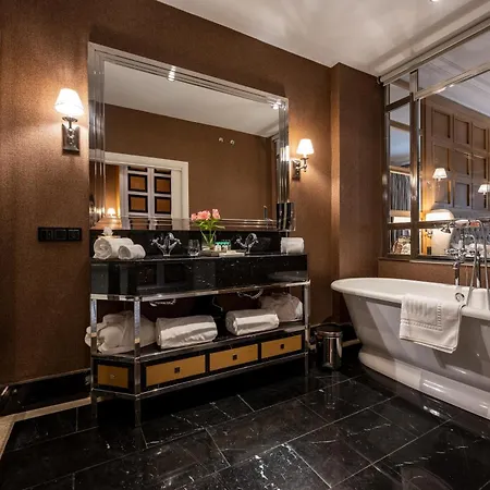 Hotel Rector 5*